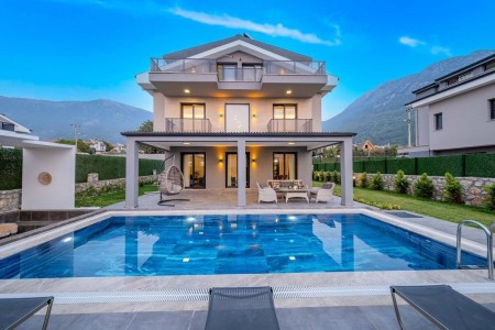 Villa Kaya