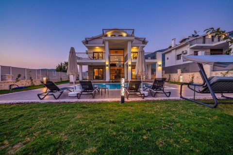 Villa Azmira
