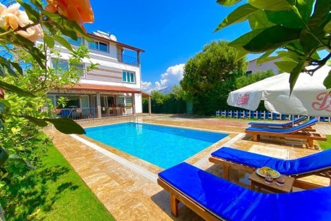 Villa Key