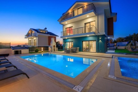 Villa Hometown Mendos